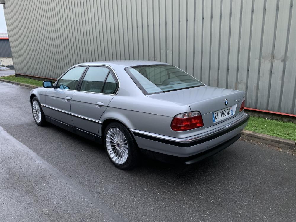 Bmw 740i новая